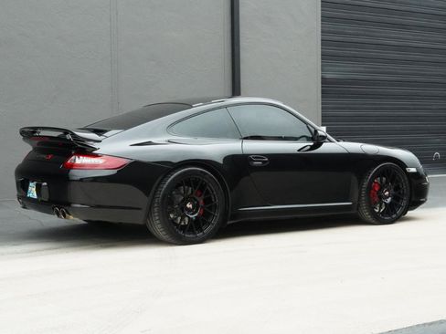 Used 2006 Porsche 911 Carrera S RWD image 5