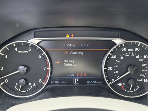 Used 2024 Nissan Altima 2.5 SV FWD image 22