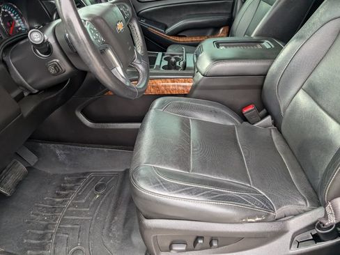 Used 2017 Chevrolet Tahoe Premier RWD image 9