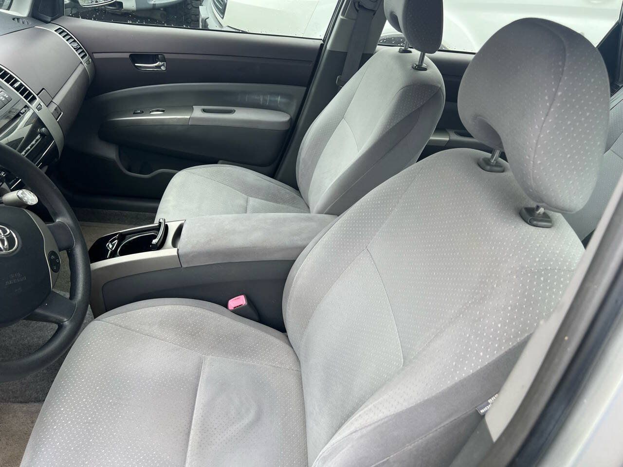 Used 2005 Toyota Prius FWD image 8