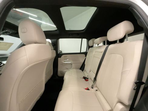 Used 2026 Mercedes-Benz GLB 250 GLB 250 image 26