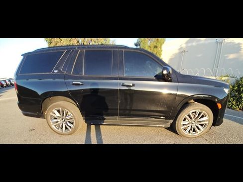 Used 2023 Cadillac Escalade Sport w/ LPO, Illumination Package image 5