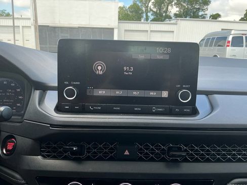 Used 2023 Honda Accord LX image 26