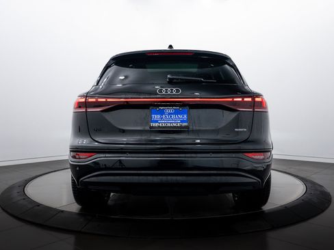 New 2025 Audi Q6 e-tron Premium Plus image 21
