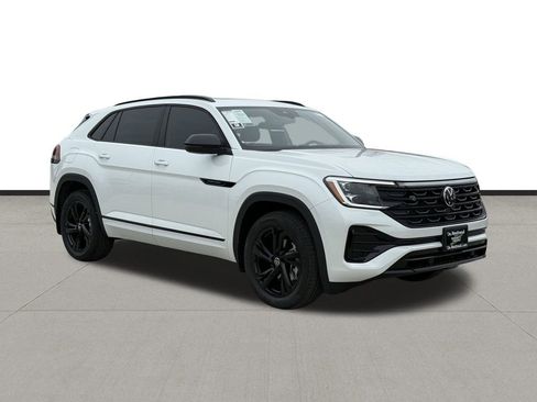 New 2026 Volkswagen Atlas Cross Sport SEL R-Line AWD/4WD image 3