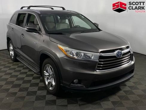 Used 2016 Toyota Highlander Limited Platinum AWD/4WD image 1