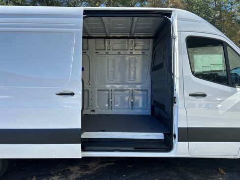 New 2025 Mercedes-Benz Sprinter 3500 image 16