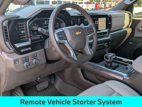 Used 2025 Chevrolet Silverado 1500 LTZ w/ LTZ Premium Package AWD/4WD image 33