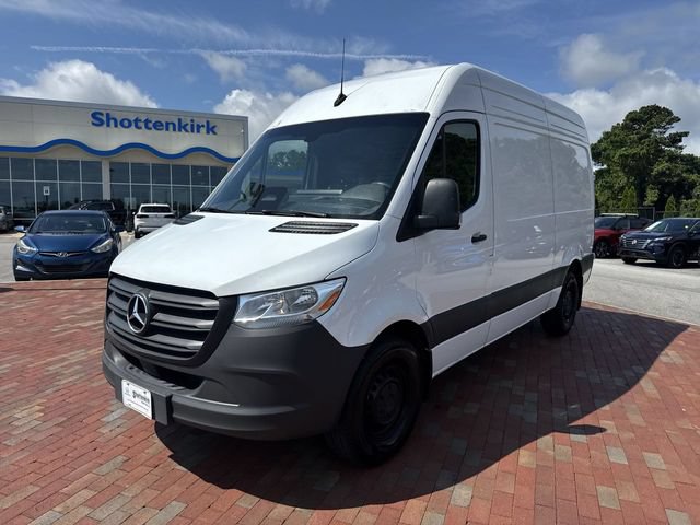 Used 2025 Mercedes-Benz Sprinter 2500 image 1