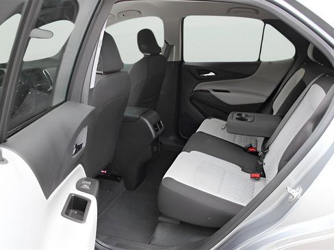 Used 2024 Chevrolet Equinox LT image 15