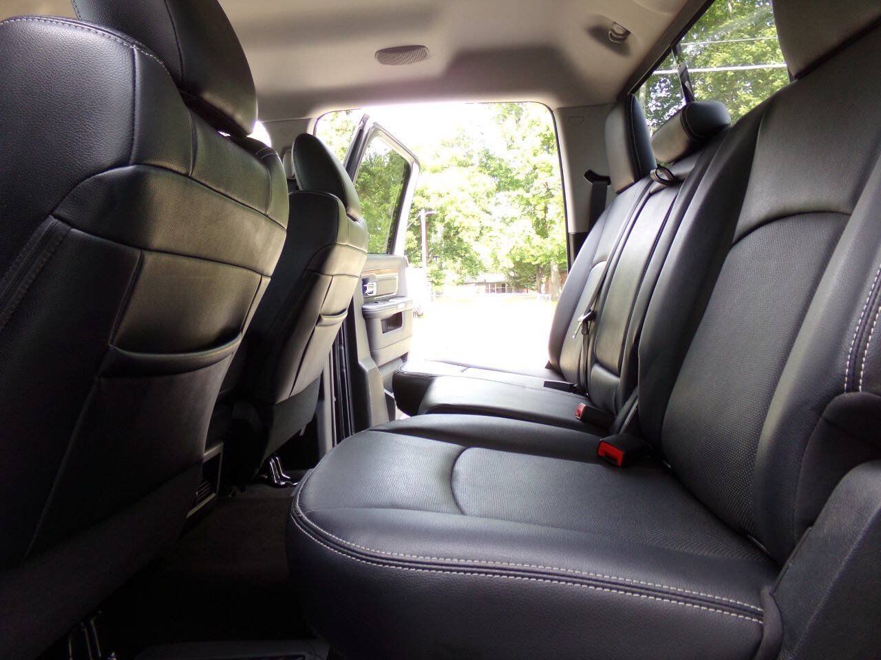 Used 2017 RAM 1500 Laramie w/ Convenience Group RWD image 23