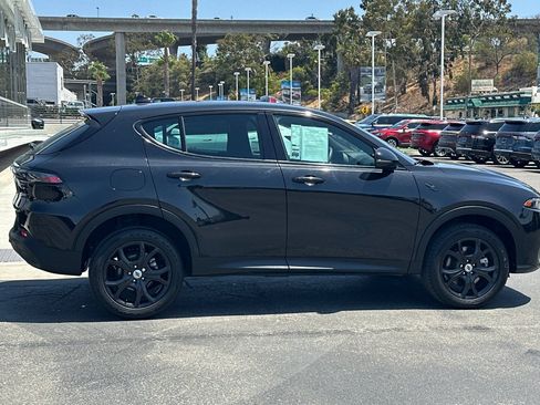 Used 2024 Dodge Hornet GT w/ GT Blacktop Package AWD/4WD image 2
