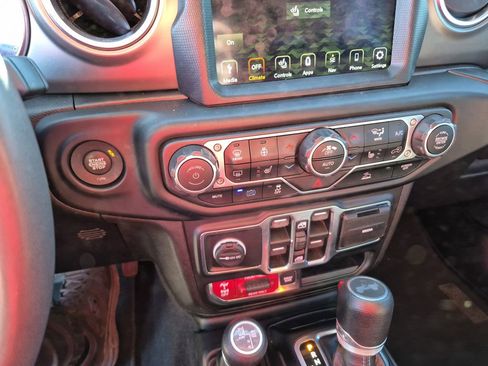 Used 2023 Jeep Wrangler Unlimited Rubicon 4xe w/ Cold Weather Group AWD/4WD image 68