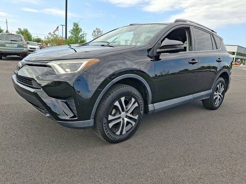 Used 2017 Toyota RAV4 LE w/ All Weather Liner Package AWD/4WD image 3