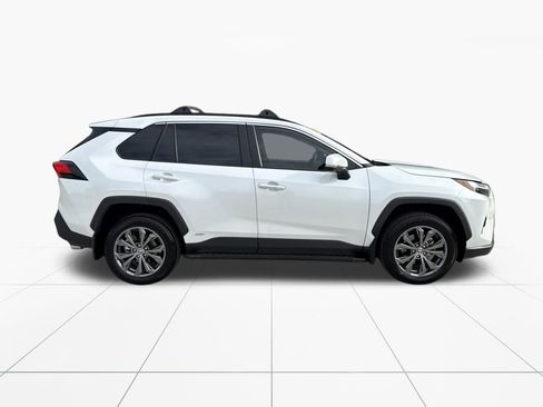 Used 2025 Toyota RAV4 Limited image 10