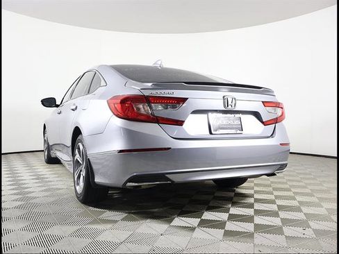 Used 2018 Honda Accord EX-L image 3