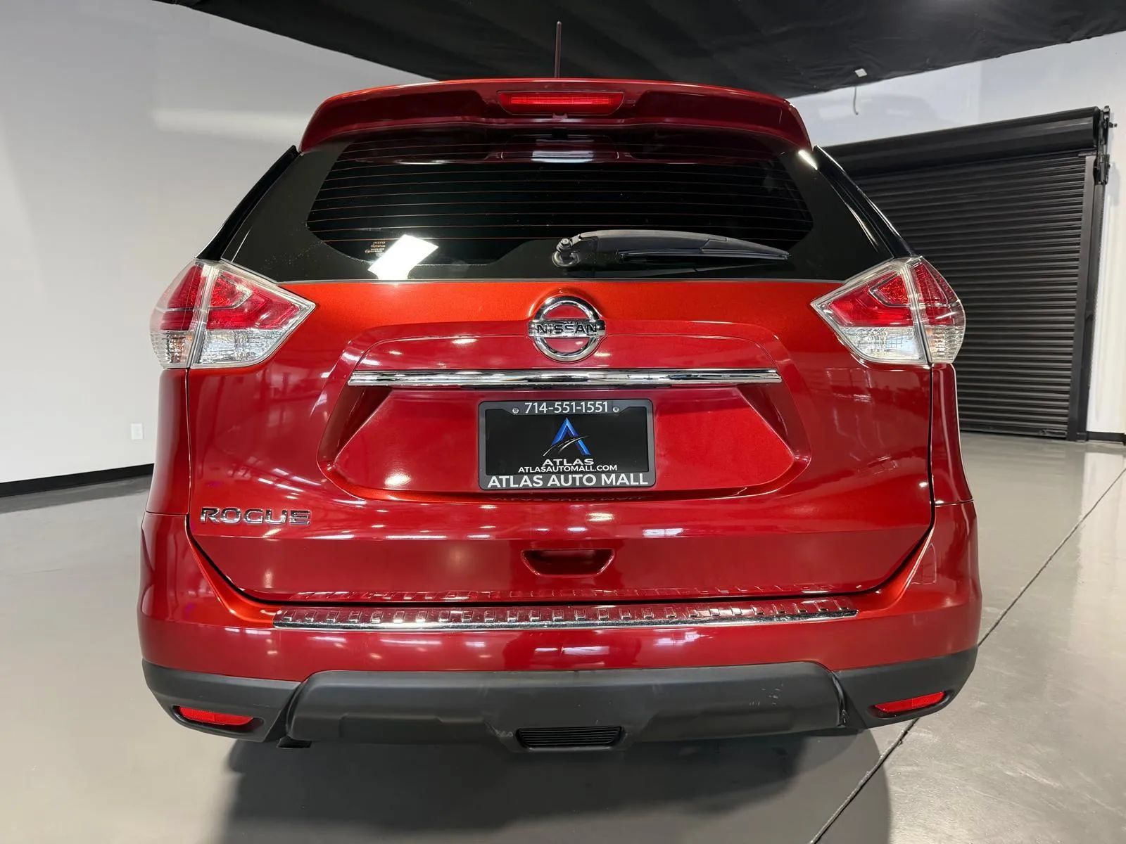 Used 2016 Nissan Rogue S FWD image 5