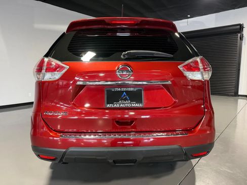 Used 2016 Nissan Rogue S FWD image 5