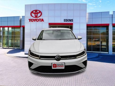 Used 2025 Volkswagen Jetta S FWD image 10
