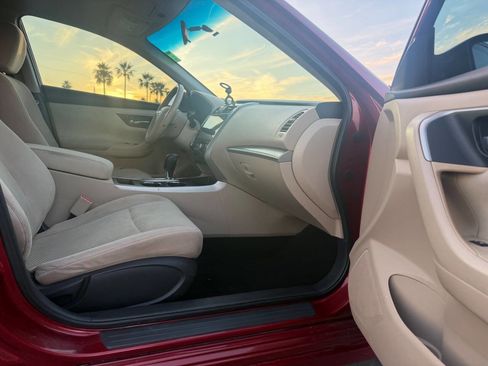 Used 2015 Nissan Altima 2.5 SV image 26
