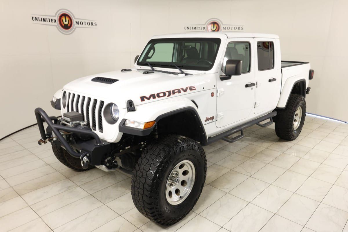 Used 2022 Jeep Gladiator Mojave w/ Cold Weather Group AWD/4WD image 44