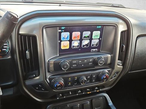 Used 2018 Chevrolet Silverado 1500 High Country image 15