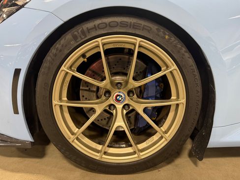 Used 2023 BMW M2 w/ Lighting Package RWD image 95