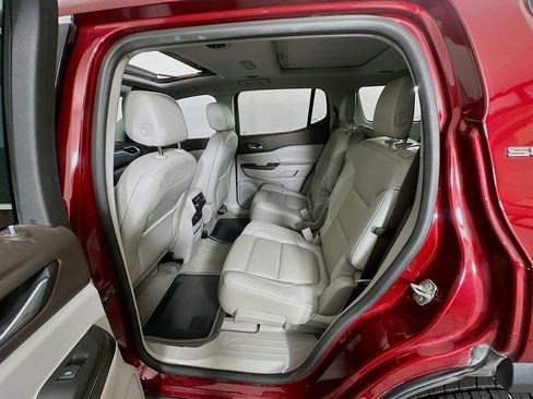 Used 2017 GMC Acadia SLT FWD image 24