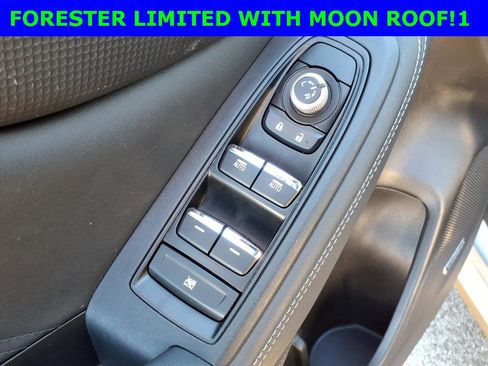 Used 2020 Subaru Forester Limited image 15