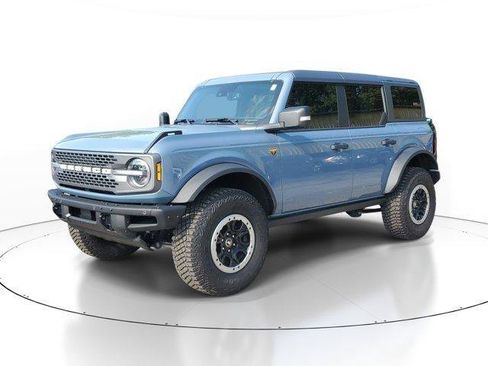 Used 2024 Ford Bronco Badlands AWD/4WD image 2