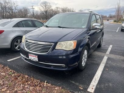 Used 2012 Chrysler Town & Country Touring-L w/ Entertainment Group #2