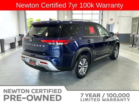 Used 2023 Nissan Pathfinder SL FWD image 26