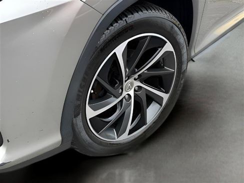 Used 2017 Lexus RX 450h AWD image 6