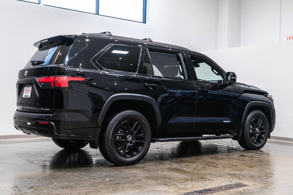 Certified 2026 Toyota Sequoia Limited w/ Tow Technology Package AWD/4WD image 9
