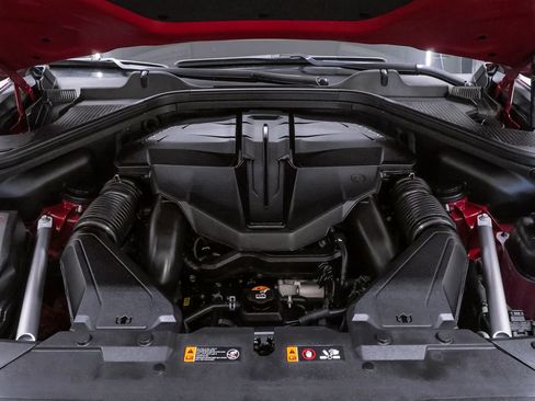 Certified 2026 Genesis GV80 3.5T e-SC AWD/4WD image 32