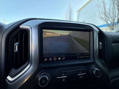 Used 2020 Chevrolet Silverado 1500 LT Trail Boss image 14