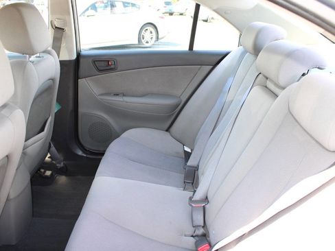 Used 2010 Hyundai Sonata GLS FWD image 17