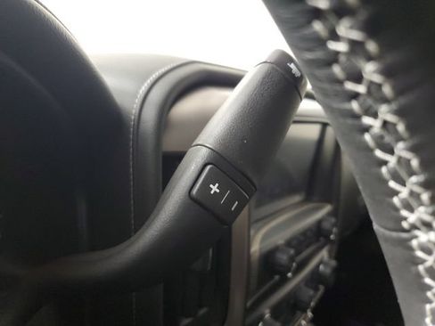 Used 2018 GMC Sierra 2500 Denali w/ Duramax Plus Package AWD/4WD image 31