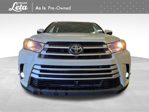 Used 2017 Toyota Highlander Plus image 9