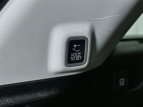 Used 2023 Jeep Grand Cherokee 4WD 4xe image 31