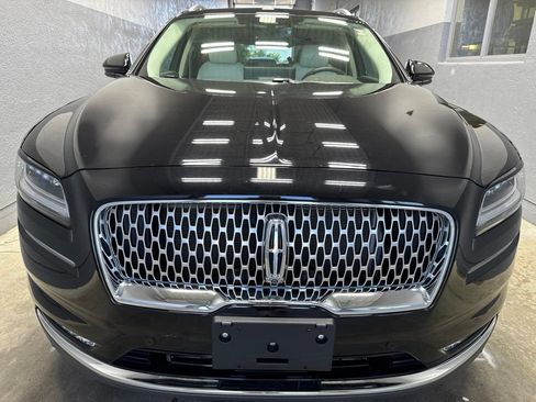 Used 2022 Lincoln Nautilus Black Label w/ Class II Trailer Tow Package AWD/4WD image 5