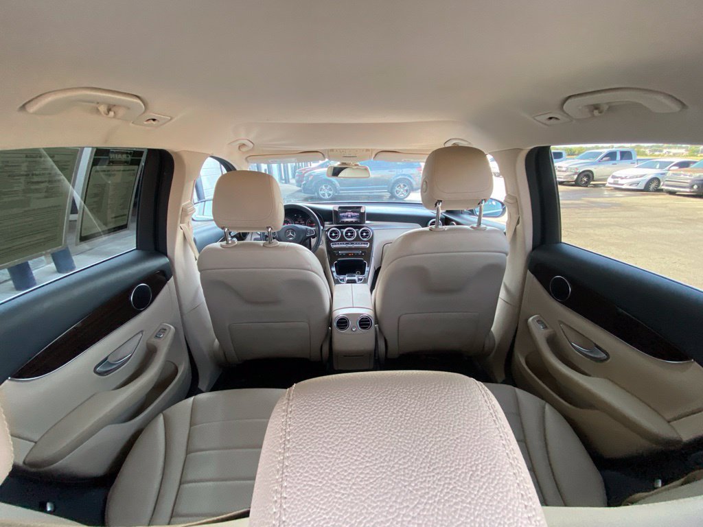 Used 2016 Mercedes-Benz GLC 300 4MATIC image 23