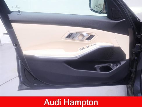 Used 2022 BMW 330e xDrive w/ Convenience Package AWD/4WD image 14