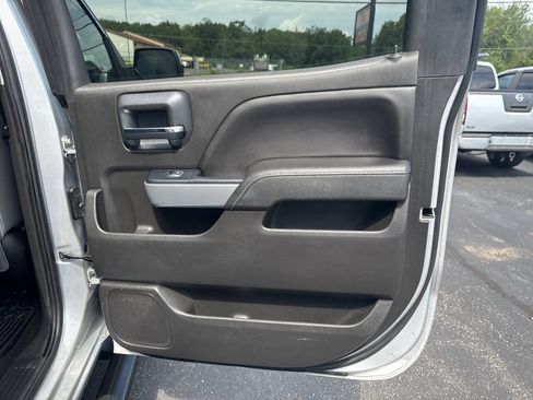 Used 2018 Chevrolet Silverado 1500 LT w/ All Star Edition AWD/4WD image 22