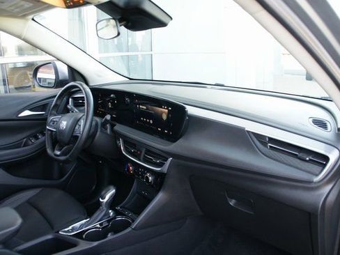 Used 2024 Buick Encore GX Sport Touring image 36