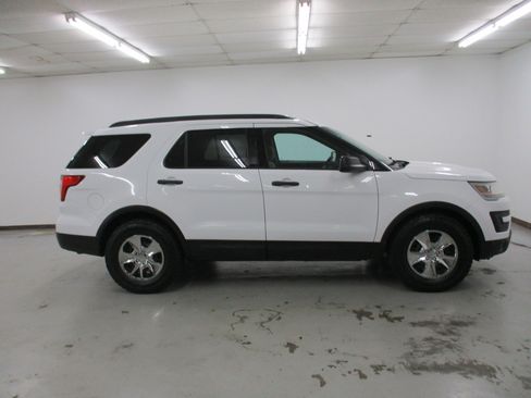 Used 2016 Ford Explorer 4WD image 10
