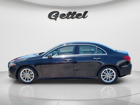 Used 2021 Mercedes-Benz A 220 image 8