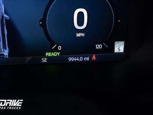 Used 2025 Ford F150 Platinum image 35