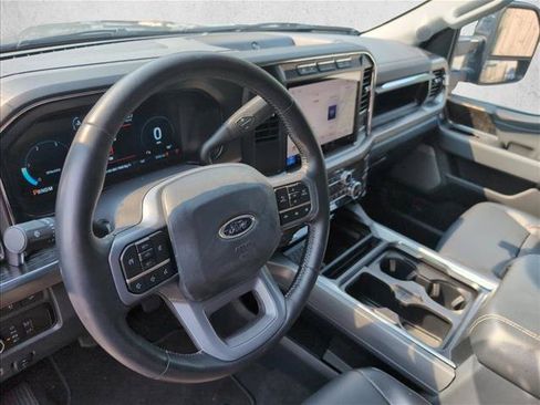 Used 2024 Ford F250 Lariat w/ Chrome Package AWD/4WD image 9