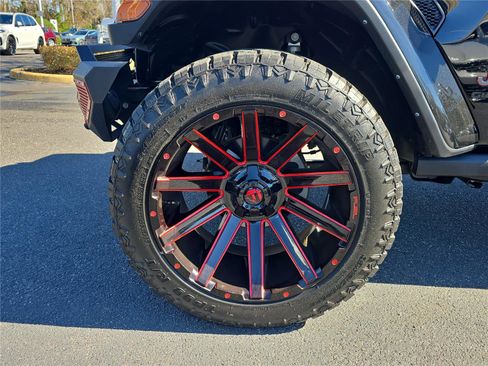 Used 2022 Jeep Gladiator Rubicon w/ LED Lighting Group image 10